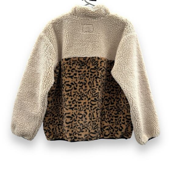 Rails Sherpa Faux Fur Leopard Print Teddy Jacket T-Snap Pullover Sz L - Picture 5 of 9